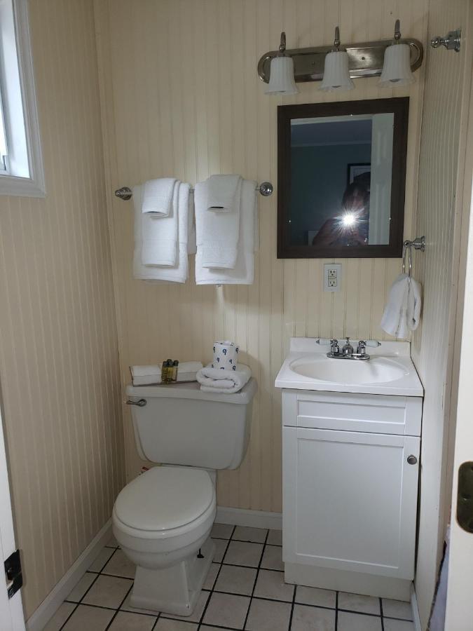 Blue Ridge Motel Schroon Lake Экстерьер фото